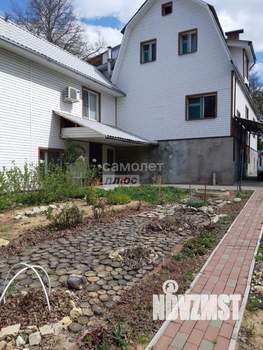 Дом 380м&sup2;, 3-этажный, участок 19 сот.  