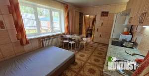 Дом 188м&sup2;, 2-этажный, участок 4 сот.  