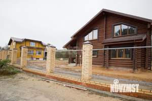 Дом 180м&sup2;, 2-этажный, участок 23 сот.  