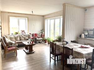 Дом 151м&sup2;, 2-этажный, участок 10 сот.  