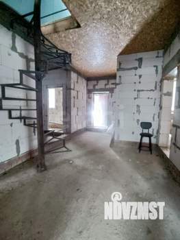 Дом 140м&sup2;, 2-этажный, участок 7 сот.  