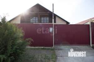 Дом 220м², 2-этажный, участок 8 сот.  