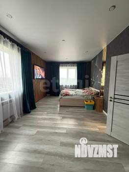 Дом 160м&sup2;, 2-этажный, участок 9 сот.  