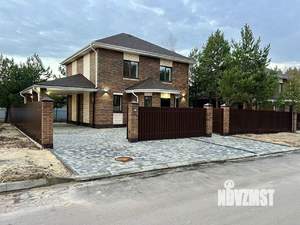 Дом 135м&sup2;, 2-этажный, участок 6 сот.  