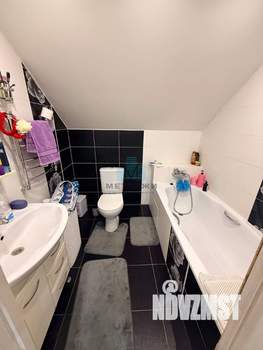 Дом 160м&sup2;, 2-этажный, участок 10 сот.  