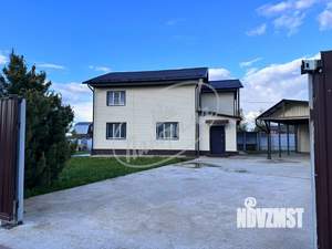 Дом 168м&sup2;, 2-этажный, участок 15 сот.  