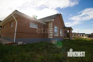 Дом 218м&sup2;, 2-этажный, участок 7 сот.  