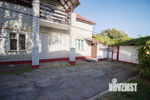 Дом 229м&sup2;, 2-этажный, участок 10 сот.  