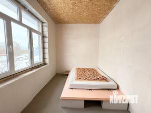 Дом 180м&sup2;, 2-этажный, участок 5 сот.  