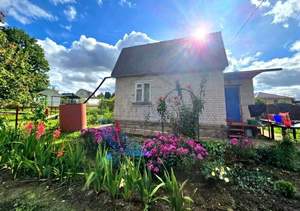 Дом 40м&sup2;, 2-этажный, участок 8 сот.  