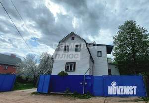 Дом 380м&sup2;, 3-этажный, участок 19 сот.  