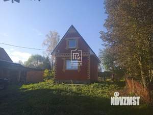Дом 35м², 2-этажный, участок 6 сот.  