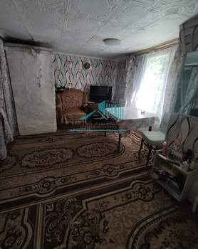 Дом 45м&sup2;, 2-этажный, участок 5 сот.  