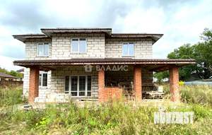 Дом 196м&sup2;, 2-этажный, участок 10 сот.  