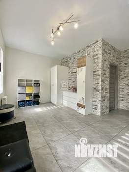 Дом 195м&sup2;, 2-этажный, участок 7 сот.  