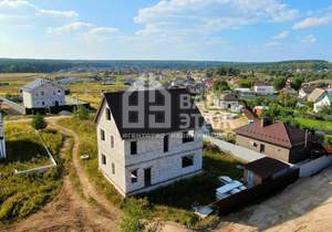 Дом 178м&sup2;, 2-этажный, участок 13 сот.  