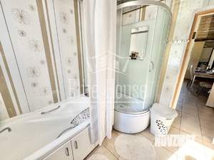 Дом 140м&sup2;, 2-этажный, участок 18 сот.  