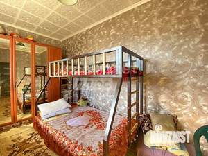 Дом 100м&sup2;, 2-этажный, участок 15 сот.  