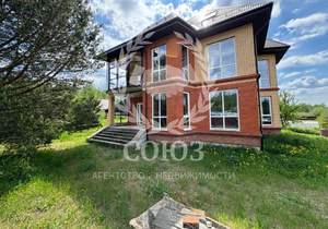 Дача 367м&sup2;, 3-этажный, участок 9 сот.  