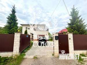 Дом 160м&sup2;, 2-этажный, участок 11 сот.  