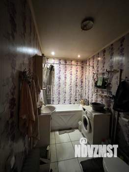 Дом 66м&sup2;, 2-этажный, участок 4 сот.  