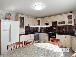 Дом 163м&sup2;, 2-этажный, участок 15 сот.  