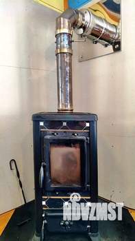 Дом 60м&sup2;, 2-этажный, участок 6 сот.  