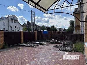 Таунхаус 280м&sup2;, 3-этажный, участок 5 сот.  