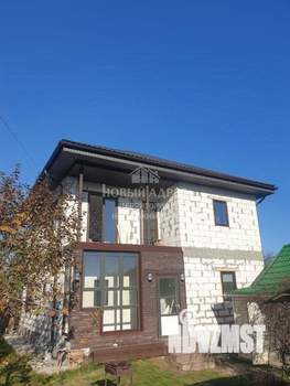 Дом 161м², 2-этажный, участок 5 сот.  