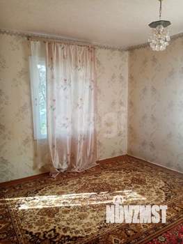 Дом 42м&sup2;, 1-этажный, участок 8 сот.  