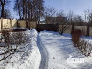 Дом 250м&sup2;, 2-этажный, участок 12 сот.  