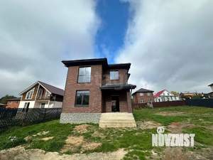 Дом 150м&sup2;, 2-этажный, участок 5 сот.  