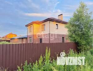 Дом 199м&sup2;, 2-этажный, участок 9 сот.  