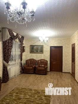 Дом 138м&sup2;, 2-этажный, участок 9 сот.  