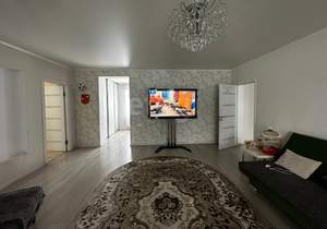 Дом 172м&sup2;, 2-этажный, участок 16 сот.  