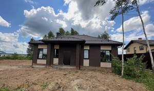 Дом 90м&sup2;, 1-этажный, участок 5 сот.  