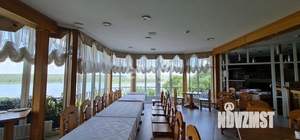 Дом 1703м&sup2;, 5-этажный, участок 11 сот.  