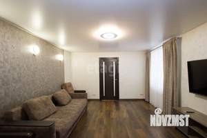 Таунхаус 111м&sup2;, 3-этажный, участок 6 сот.  