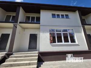 Таунхаус 247м&sup2;, 2-этажный, участок 12 сот.  