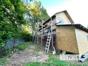 Дом 100м&sup2;, 2-этажный, участок 9 сот.  