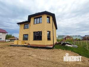Дом 195м², 2-этажный, участок 10 сот.  
