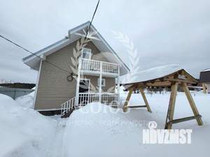 Дача 61м&sup2;, 2-этажный, участок 4 сот.  