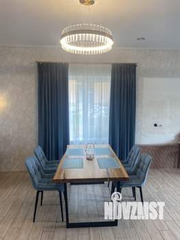 Коттедж 160м&sup2;, 2-этажный, участок 5 сот.  