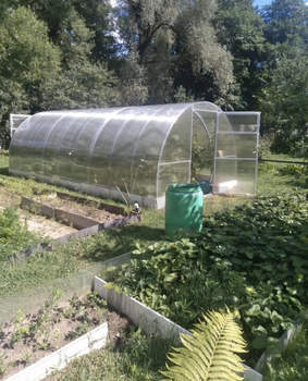 Дом 18м&sup2;, 2-этажный, участок 3 сот.  