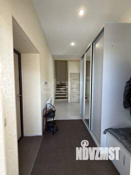 Дом 242м&sup2;, 2-этажный, участок 11 сот.  