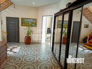 Коттедж 290м&sup2;, 4-этажный, участок 9 сот.  