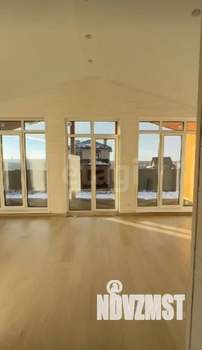 Дом 103м&sup2;, 1-этажный, участок 5 сот.  