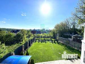 Коттедж 587м&sup2;, 3-этажный, участок 20 сот.  