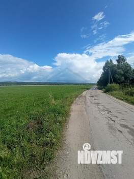 Дом 170м&sup2;, 3-этажный, участок 13 сот.  