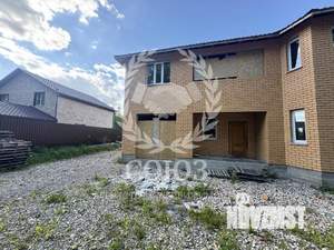 Дом 170м², 2-этажный, участок 15 сот.  